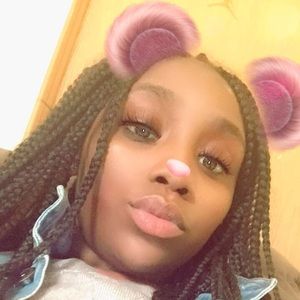 Meet your Posher, Chanell